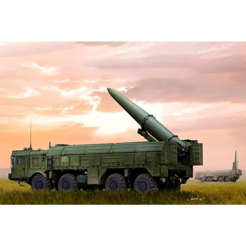 Trumpeter 01051 1/35 Russian 9K720 ISKANDER-M System Rocket Missile Truck Model TH16539-SMT6