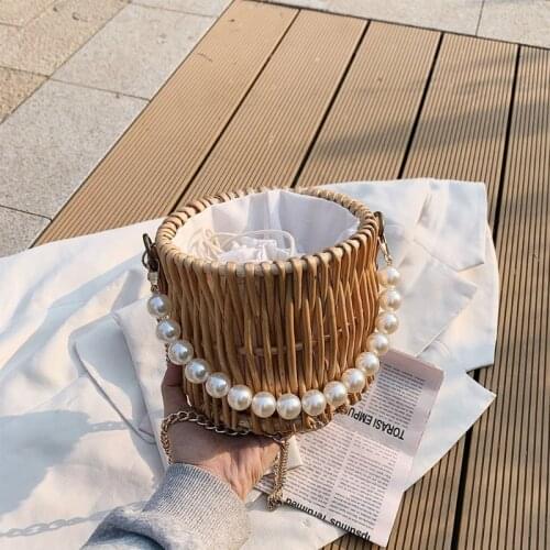 Ladies Beading Chain Summer Small Straw Shoulder Bags for Women Rattan Weave Travel Beach Bucket Bags Crossbody Handbags