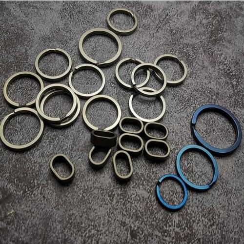 Real Titanium Alloy Key Rings Keychains Creativity Blue Pendant Buckle Man Stainless Steel Car Keychain for Small Gift Wholesale