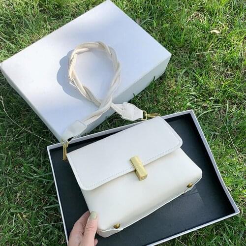 Small bag womens bag 2021 summer new texture large capacity messenger bag net red fashion small square bag