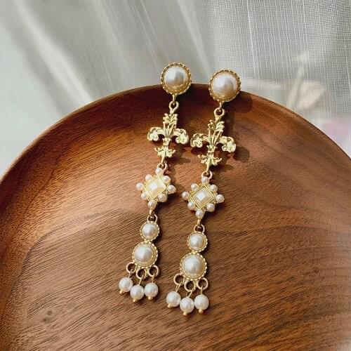 2020 New Fashion Arrival Classic Geometric Long Dangle Earrings For Woman Female Jewelry Korean Simple Earrings