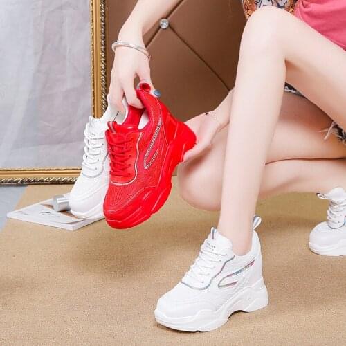 Round Toe Shoes Woman 2020 Clogs Platform All-Match Designer Brand Luxury Women Casual Female Sneakers Flats New Creepers Cross