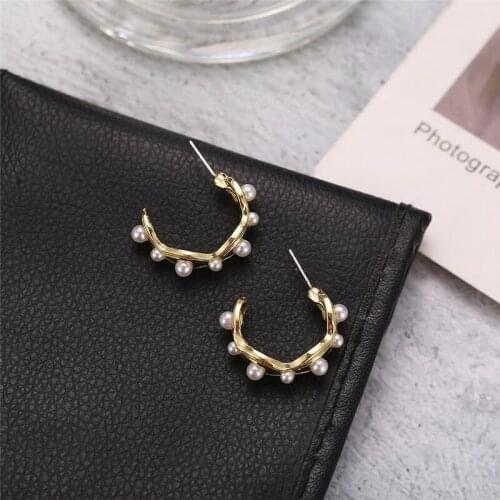 Korean Style New Elegant Pearl Hoop Earrings for Women Students 2021 Fashion Statement Boucle d'oreille Circle Jewelry Gifts