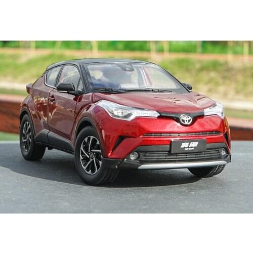 Original factory 1:18 TOYOTA IZOA DIE CAST MODEL with small gift