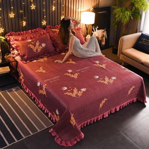 Red Plants Crystal Velvet Bed Sheet Lace Thickened Winter Warm Flat Sheet Flannel Bed Linen Bedspread Home Decor