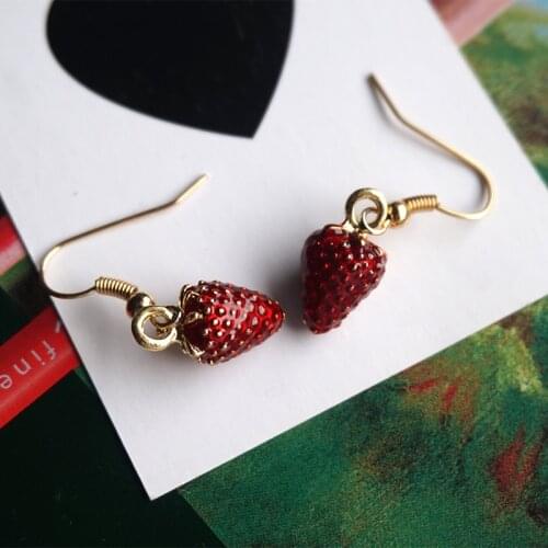 New Red Strawberry Dangle Earrings Women Handmade Lovely Fruit Jewelry for Girl ear Clip on Without Piercing 2018 Summer Style