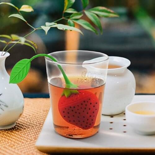 1Pc Cute Silicone Strawberry Tea Leaf Strainer Loose Herbal Spice Infuser Filter Diffuser Creative Bar Tools Kitchen Accessories