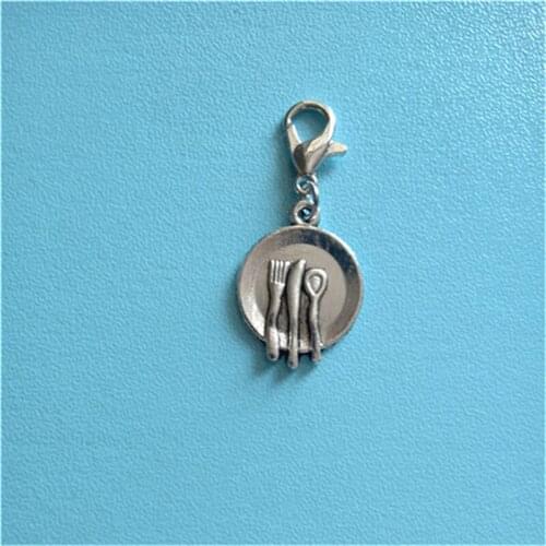 3 Pcs Tiny Dinner Plate Antique Silver Color Plate Clip on Charm Perfect for Necklace and Bracelets, Tableware Charm