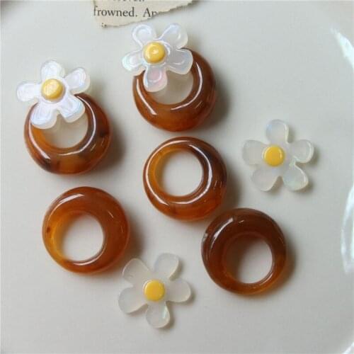 Retro style 50pcs/lot cartoon rounds/flowers shape acrylic resin beads without holes diy jewelry earring/garment accessory