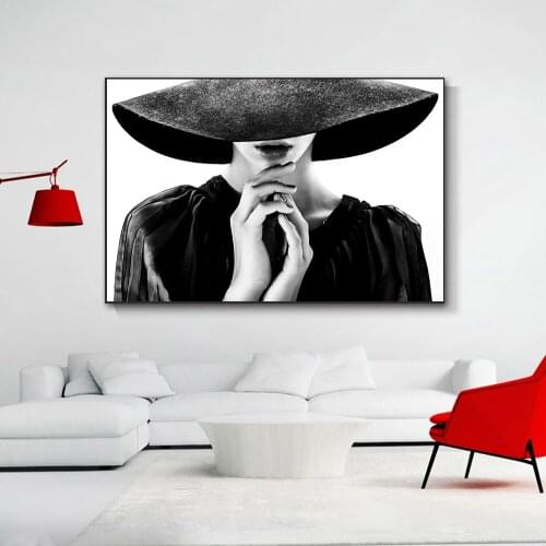 Black And White Letter Women Art Canvas Print Painting Vogue Figure Wall Picture Nordic Living Room Home Decoration Poster