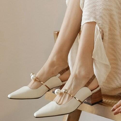 Spring and summer new pearl square head thick heel mules sandals female small fragrance temperament with Baotou single shoes