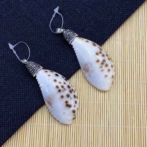 Shell Conch Pendant Sticky Diamond Pendant Necklace Bracelet Jewelry Accessories for DIY Jewelry Making Size 30x70mm