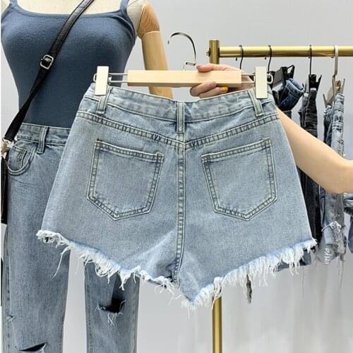 New Summer Tassel Bead Decoration Ripped Women Shorts Casual Straight High Waist Female Denim Jeans Button Shorts