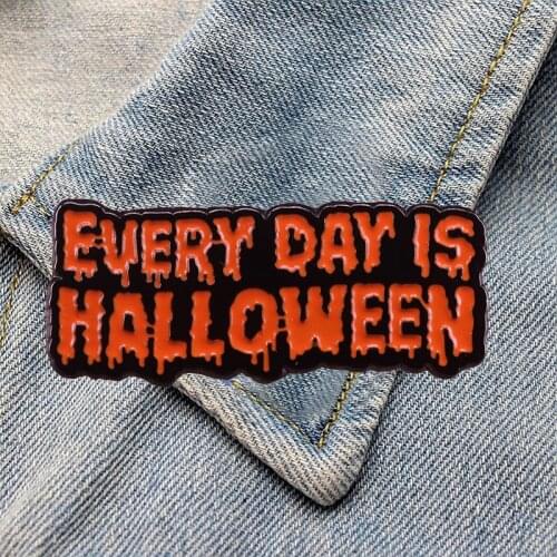 DZ1008 Halloween Jewelry Pins for backpacks Lapel Enamel Pins and Brooches for Women Bags Badge Friend Gifts