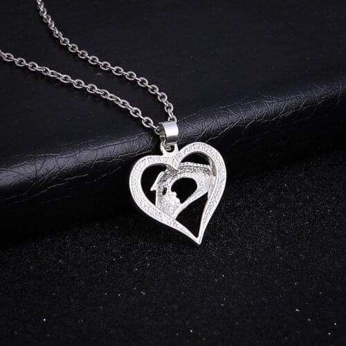 New Necklace For Women Casual Zircon Hollow Design Heart-shaped Neck Jewelry Accessories Gift Pendant Necklace For Mother 2021