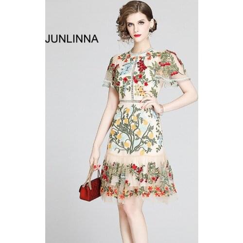 Waist-Closing Ruffle Dress O-Neck Flying Sleeve Women Mesh Embrodiery Dresses Patchwork Summer Bottom Dress