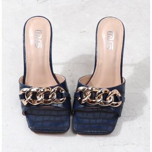 2021 New Brand Women Slipper Summer Outdoor Sandal Square High Heel Slip On Flip Flop Elegant Women Slides Sandal