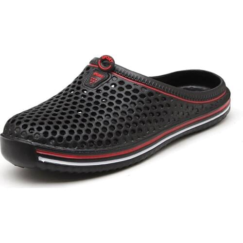 Sell Well Wholesale Summer Men Sandals Low Price Crocks Hole Shoes EVA Classic Garden Shoes Daily Wear Black Man Sandals 45 Size