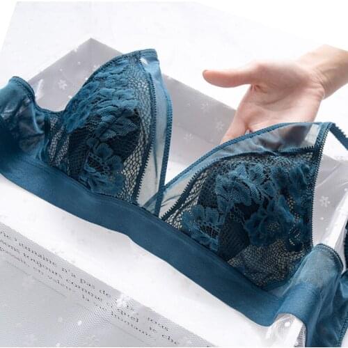 Women Bralette French Style Lace Bra Girls Triangle Cup Lingerie Deep V Wireless Underwear Soft Thin Seamless Bra