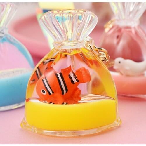 Creative Colorful Leather Rope Key Chain Liquid Quicksand Fish Lucky Bag Keychain Cute Women Girl Bag Car Pendant Keyring Gifts