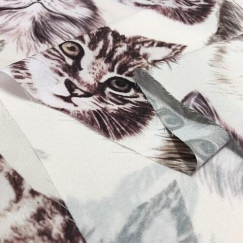 Cat Printed 100% Polyester Fabric Diy Custom Clothing Pajamas Womens Brand Fashion Fabric Cloth for Dress Fabrics Per Meter