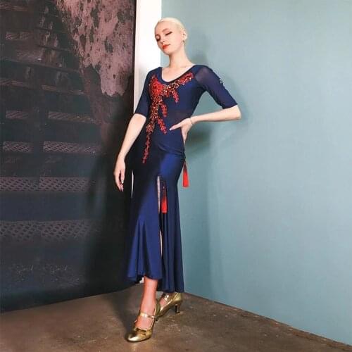 2021 New Big Flower Latin Dance Dress Women Half Sleeve Design Modern Dance Dress for Dancing Performance Show Cloth