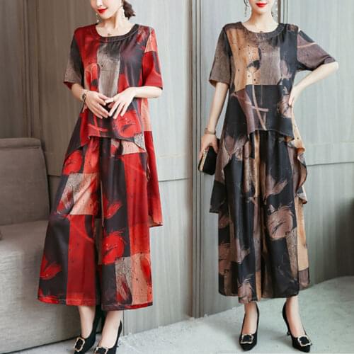 New 2 Piece Set Outfits for Middle-aged Women Loose Printed Top and Calf-length Pants Suits Plus Size 2021 Summer Tracksuit