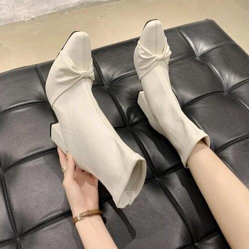 Black Martin boots women spring and autumn single boots 2021 new Korean fashion high-heeled Chelsea womens boots thick heel sho