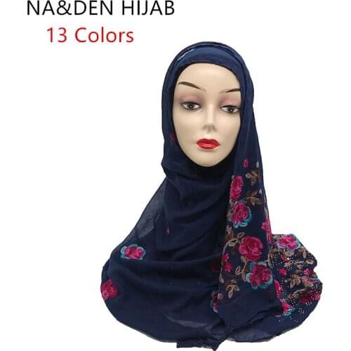 1PC Hot sale Muslim head wraps Luxurious Soild hijabs Flower embroidery scarves Women elegant shawls tassels Hand made bandanna