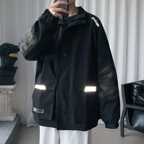 Reflective Strip Cargo Jacket Men Big Pocket Outerwear Loose Camouflage Zipper Coat Fashion Street Clothing Male Plus Size 5XL