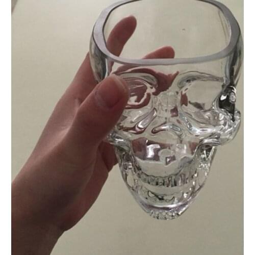 Creative glass/crystal skulls liquor liquor cup/glass/cup/personality skull cup mouth
