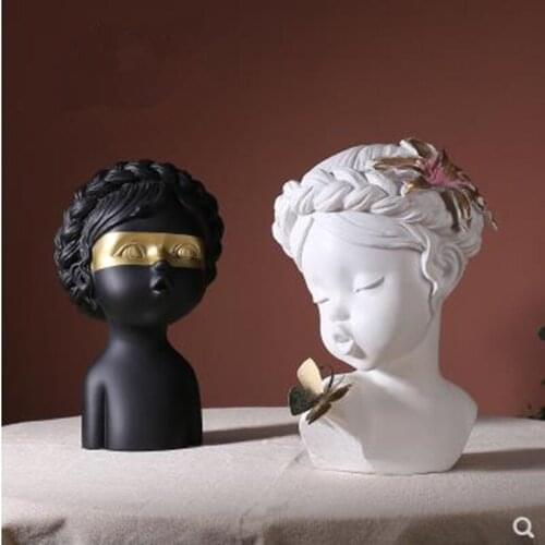 2020 Nordic Character Statue Crafts, Creative Resin Artworks, Home Office Desktop Decorations, Christmas Birthday Gifts