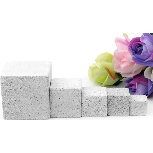 Professional Mineral Stone Calcium Chew Toy Rat Chinchilla Hamster Rabbit Teeth Grinder Hamster