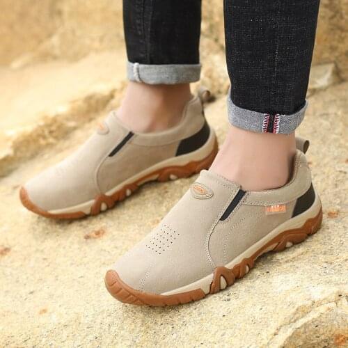 Mens Sports Shoes Suede Outdoor Casual Shoes Mesh Breathable Hollow Hiking Shoes Soft Bottom Hiking Shoes Men