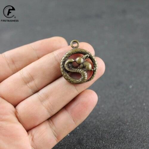 Christmas Gifts 2020 Women Delicate Chain Snake Boa Rabbit Animal Pendant Necklace Girl Clavicle Choker Collar Cute Jewelry