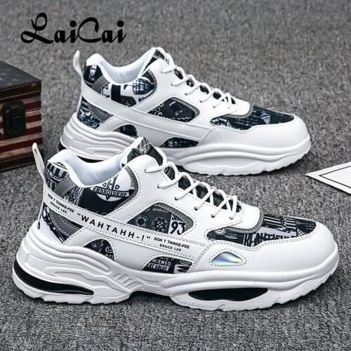 Mens Sports Shoes New Lightweight Running Shoes High-quality High-top Casual Shoes Breathable Outdoor Non-slip Sports Shoes