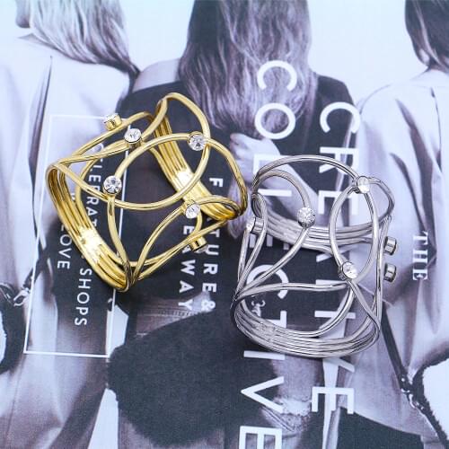 8PCS/Metal hollow diamond-studded napkin ring table top decoration suitable for family gatherings, western food, hotel banquets