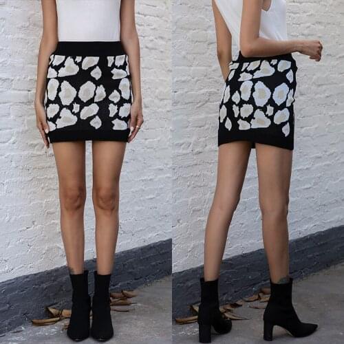 Liser Pencil Skirt