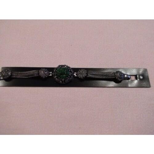 Kinel Bracelets With Charms