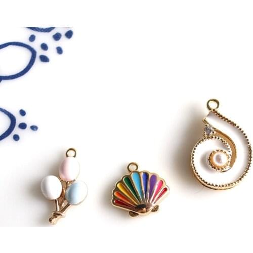 Wholesale 4 pcs/lot gold color charms golden epoxy jewelry making DIY for women
