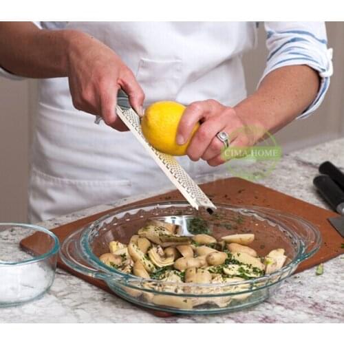 Stainless steel grater Baked cheese cheese chocolate scraping wire Cut melons and fruits lemon