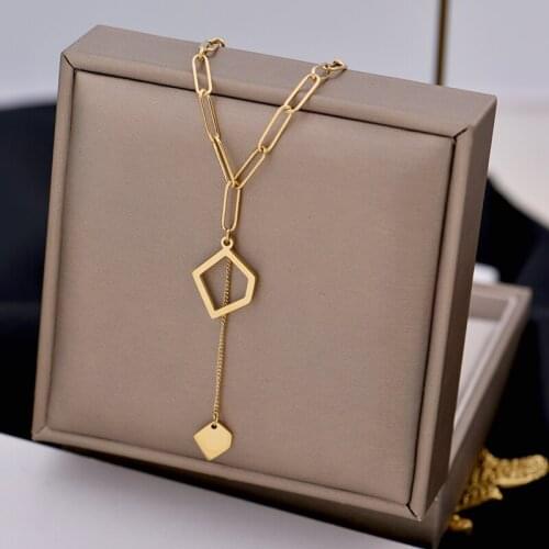 316L stainless steel 2021 new womens simple fashion INS cold wind accessories geometric pendant necklace collarbone chain