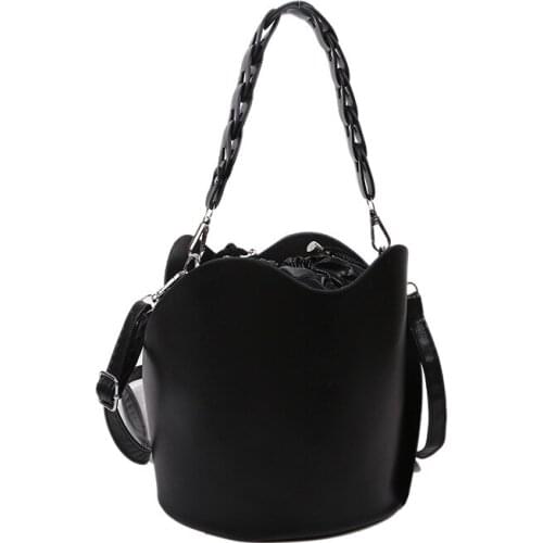 Spring/Summer 2021 New Trend Woven Handbag Cylinder Bag Womens Single Shoulder Bag Messenger Bag