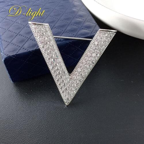 Tandsen Brooches Letter On Clothes