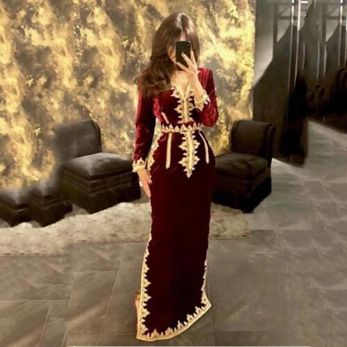 Burgundy Morocco Caftan Appliques Evening Dresses 2021 V Neck Mermaid Velvet Prom Dress Long Sleeve Formal Pageant Party Gowns