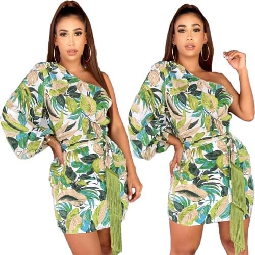European and American Womens Tropical Green Leaf Print One-Sleeve Oblique Shoulder Tassel Belt Temperament Sexy Dress