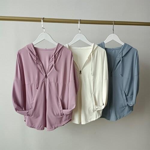 2021 Yoga Shirts Women Zipper Loose Hooded Running Fitness Shirt Clothing Quick-Dry Long Sleeved Sports Jacket Tops Female