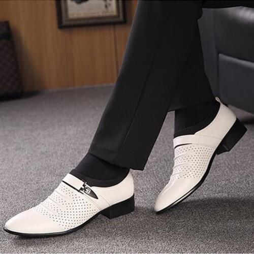 Mens Leather Shoes Business Dress Pointed Leather Shoes Casual Breathable Sandals Lazy Shoes Male Business Meeting Dress Shoes