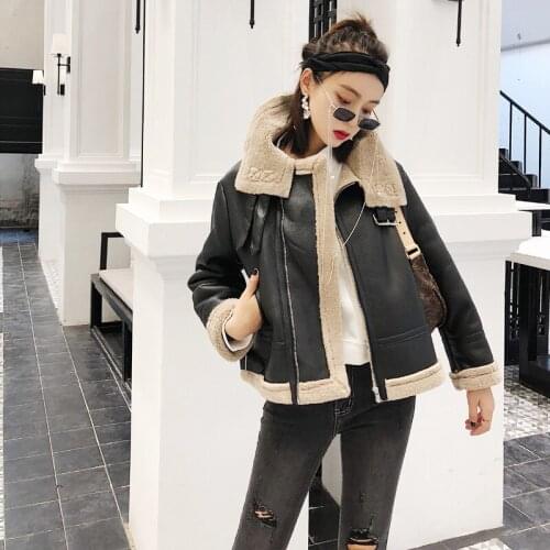 Streetwear Pu Leather Lamb Jacket Womens 2021 Winter Thick Fur Lamb Warm Coat Short Black Motorcycle Biker Faux Sheepskin Parka