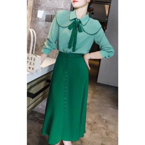2021 New Spring Fashion Runway Skirt Suit Women Sexy Peter pan Collar Blouse + Midi Skirt Holiday Set Two Piece Green Sets Lady
